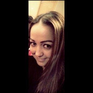 Meet your Posher, Ivana